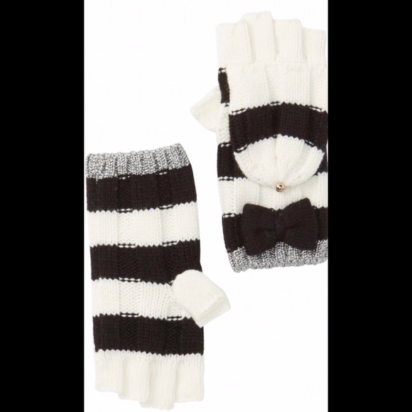 kate spade Accessories - Kate Spade *Still in Packaging* Mittens o/s